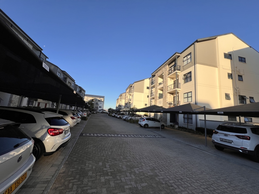 To Let 3 Bedroom Property for Rent in Sandown Western Cape